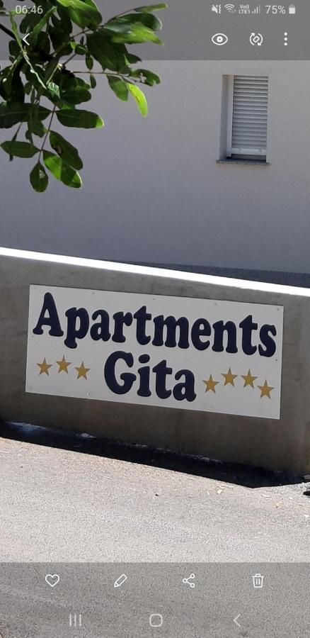 Gita Apartmani Čižići Exterior foto